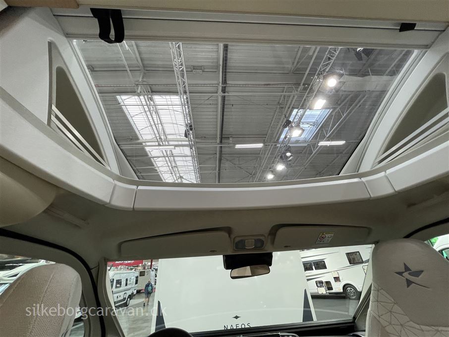 Autostar Naeos P745 LJ